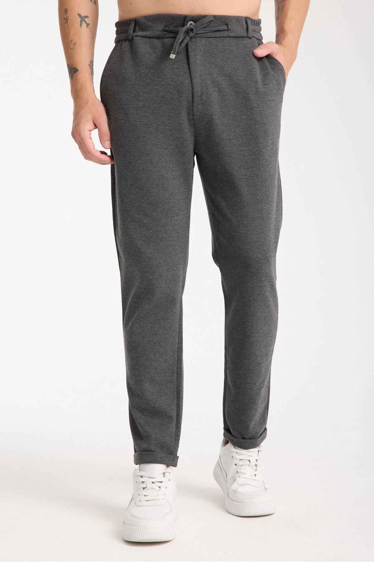 Anthracite sweatpants with drawstring waist and straight legs