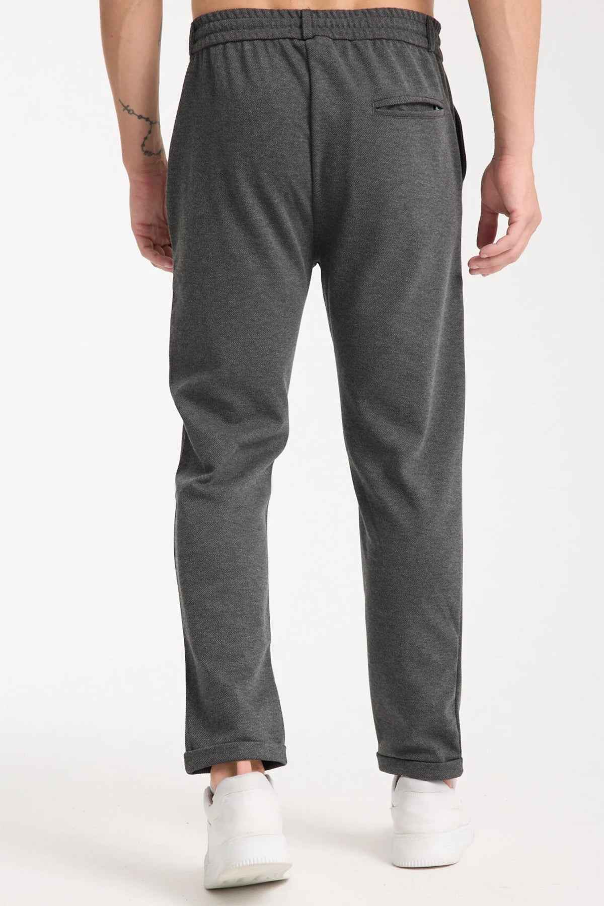 Anthracite sweatpants with cuffed hem and relaxed straight fit