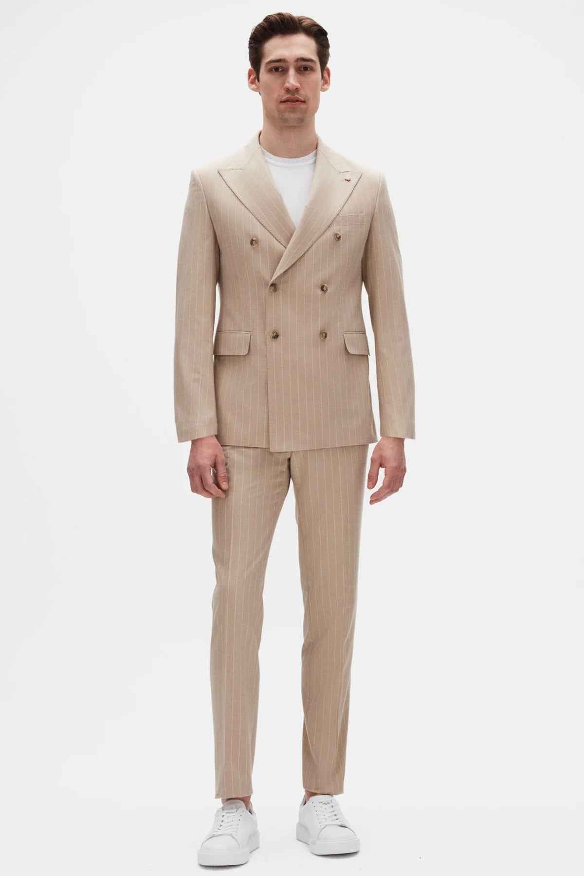Beige striped men’s suit jacket, double-breasted with notch lapels and flap pockets.
