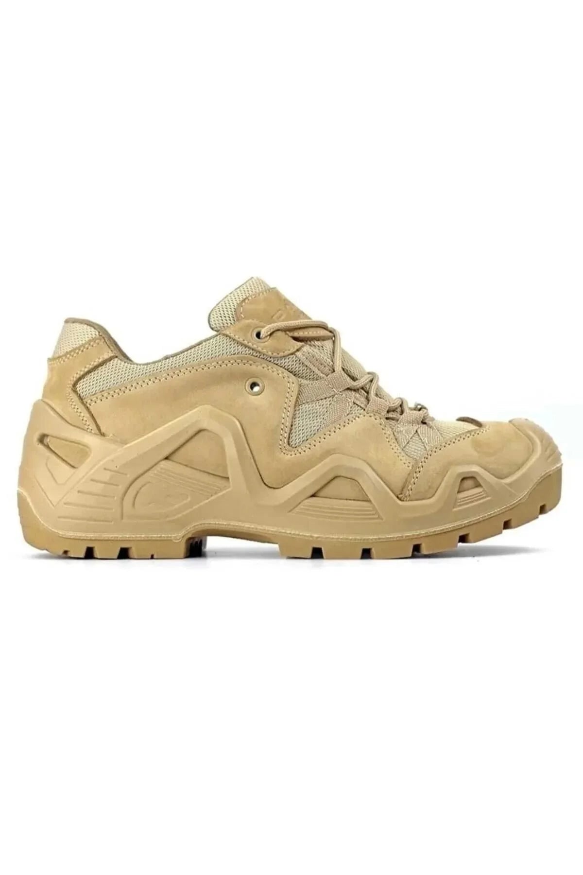 Beige tactical hiking shoe, lace-up upper with side panel details and tread