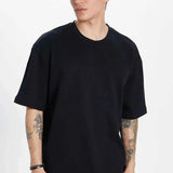 Men's oversize black crew-neck T-shirt with short sleeves, relaxed fit