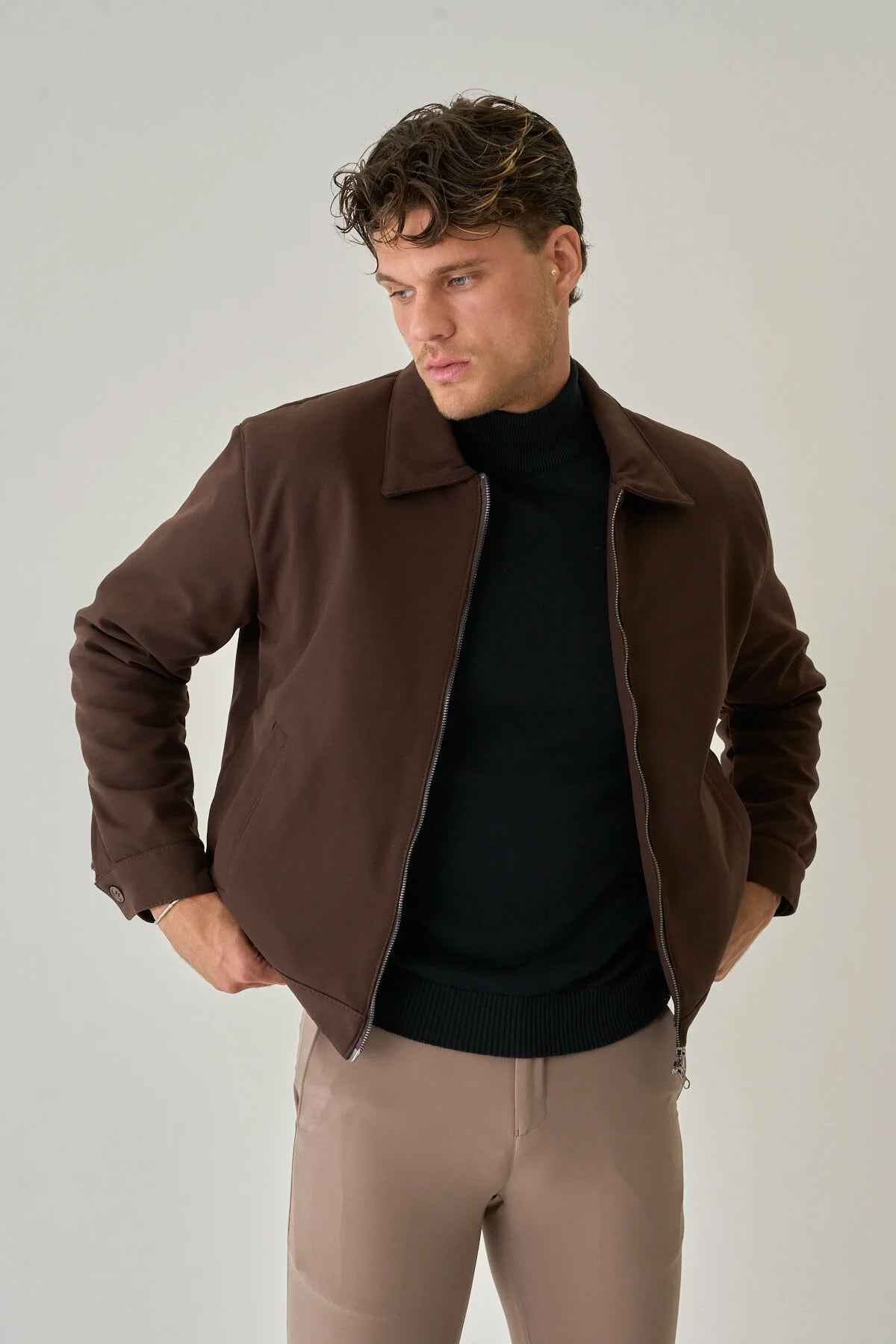 Bossago men’s brown regular-fit jacket in side profile, full zip and point collar