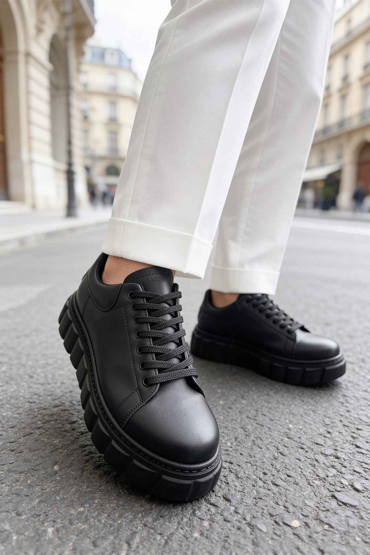 Men's Casual Black Sneakers - 144