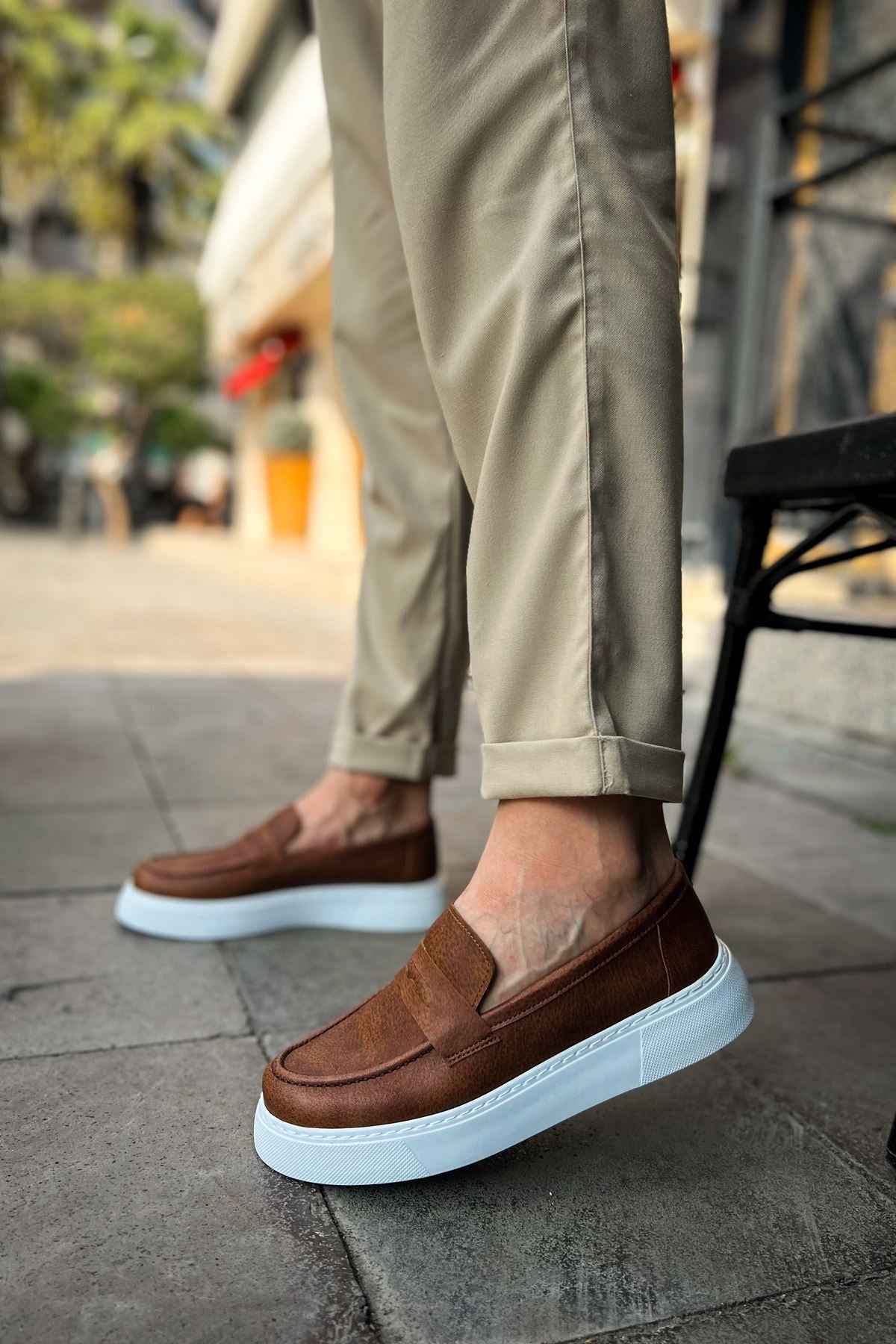 Men's Casual Tan Loafers