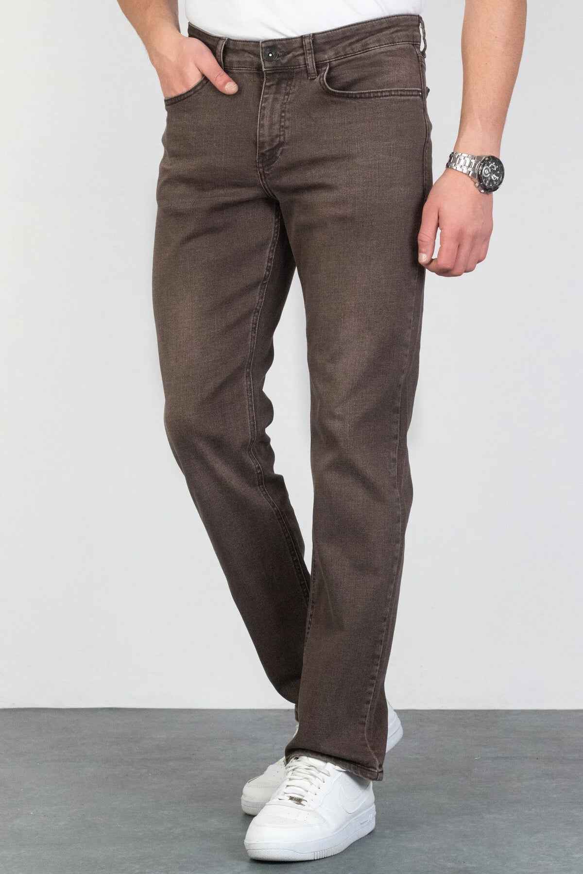 Men's dark brown jeans, slim straight leg with front and side pockets.