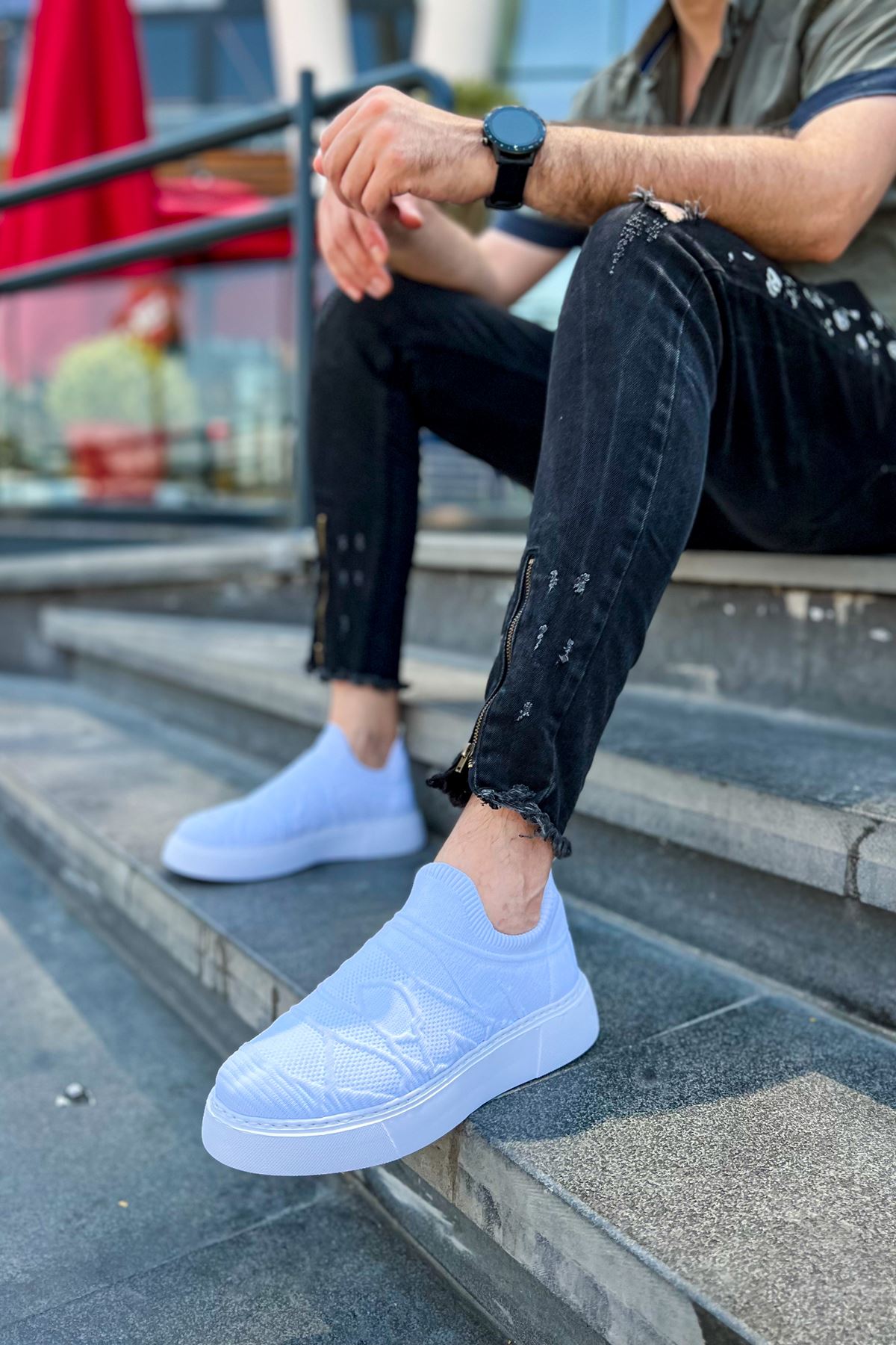 Men's white knit low-top sneakers, slip-on style with textured upper