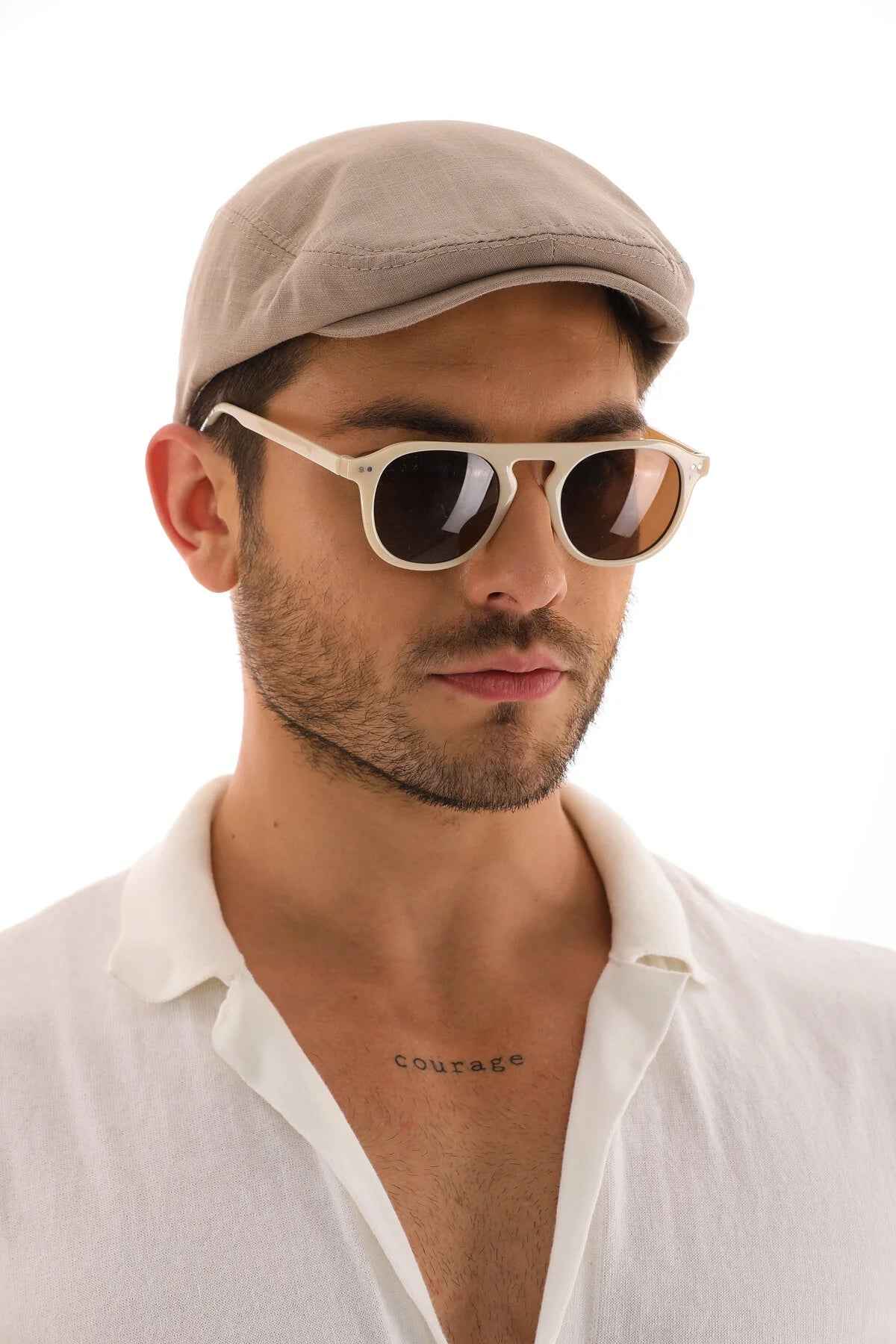 Men's mink flat cap Ritag, taupe color with side eyelet detail and curved brim