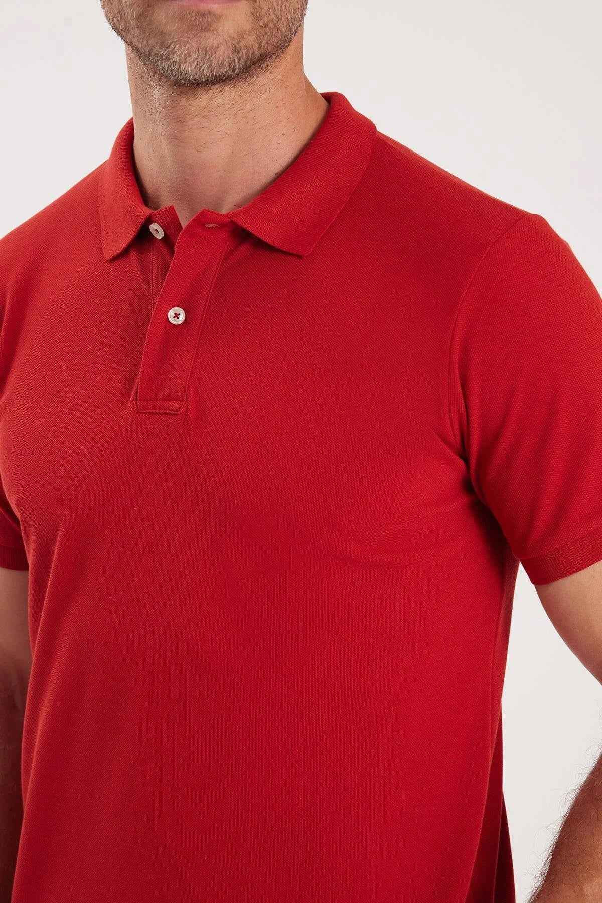Red polo shirt close-up: pointed collar and top button