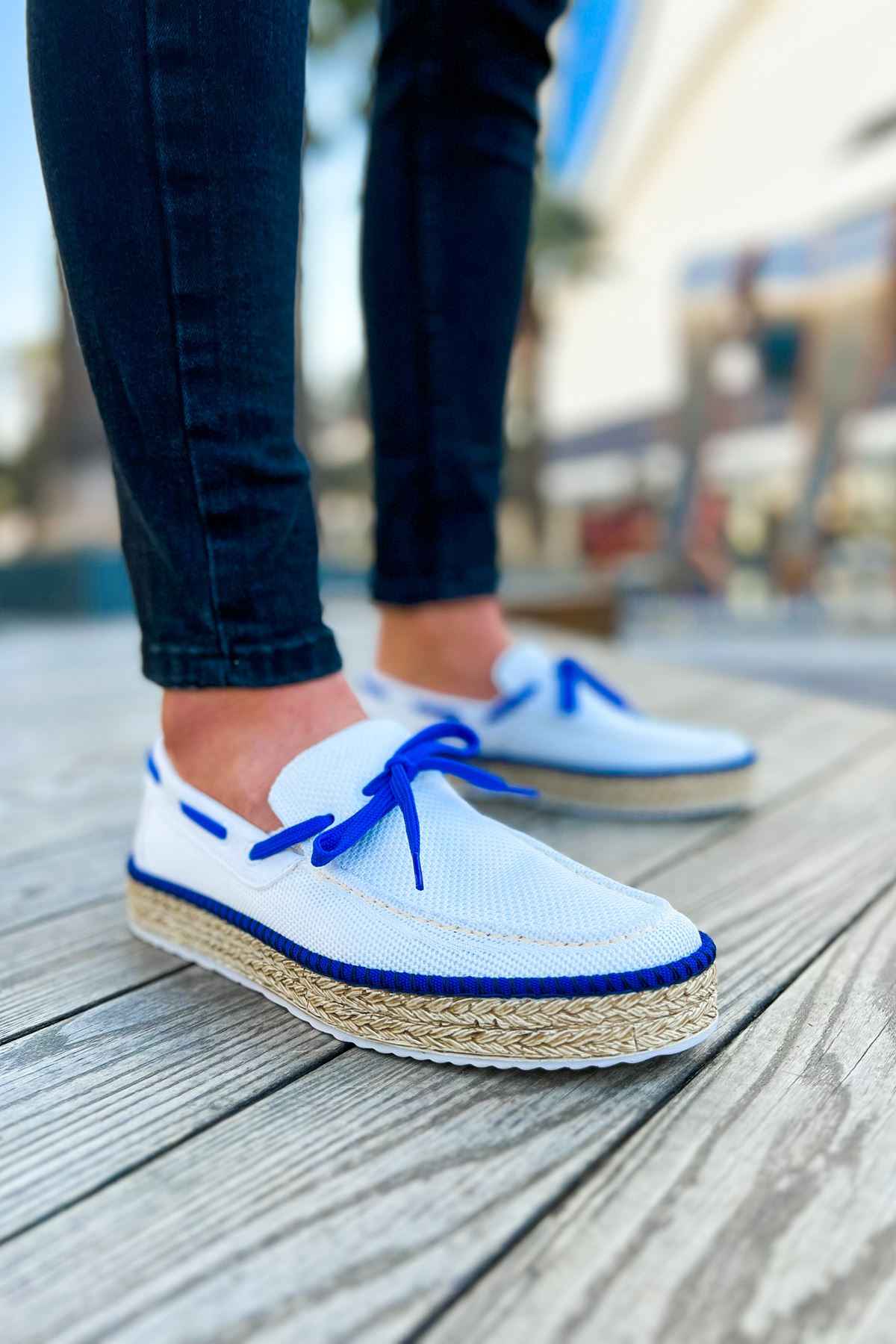 Men's white and blue canvas espadrilles with blue lace-up and jute rope sole