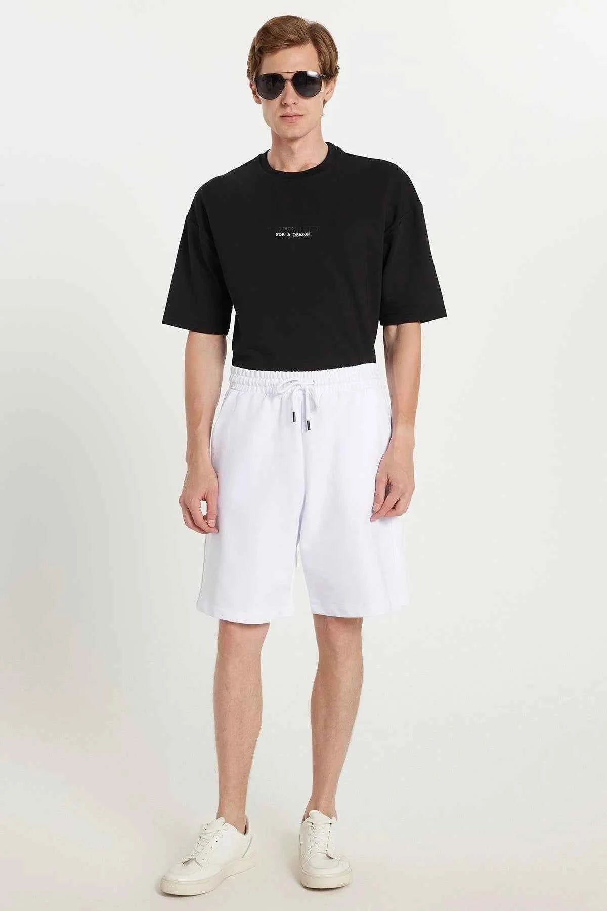 Men's white shorts with drawstring waist and straight leg, TDRS