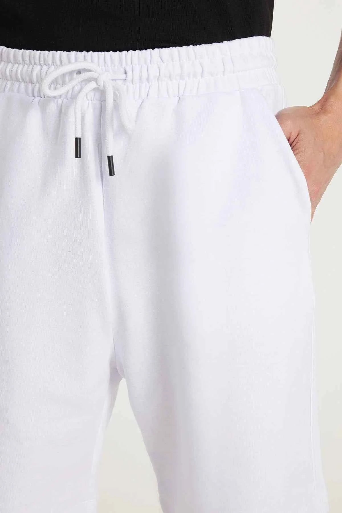 White elastic waist shorts with drawstring and metal tips, TDRS